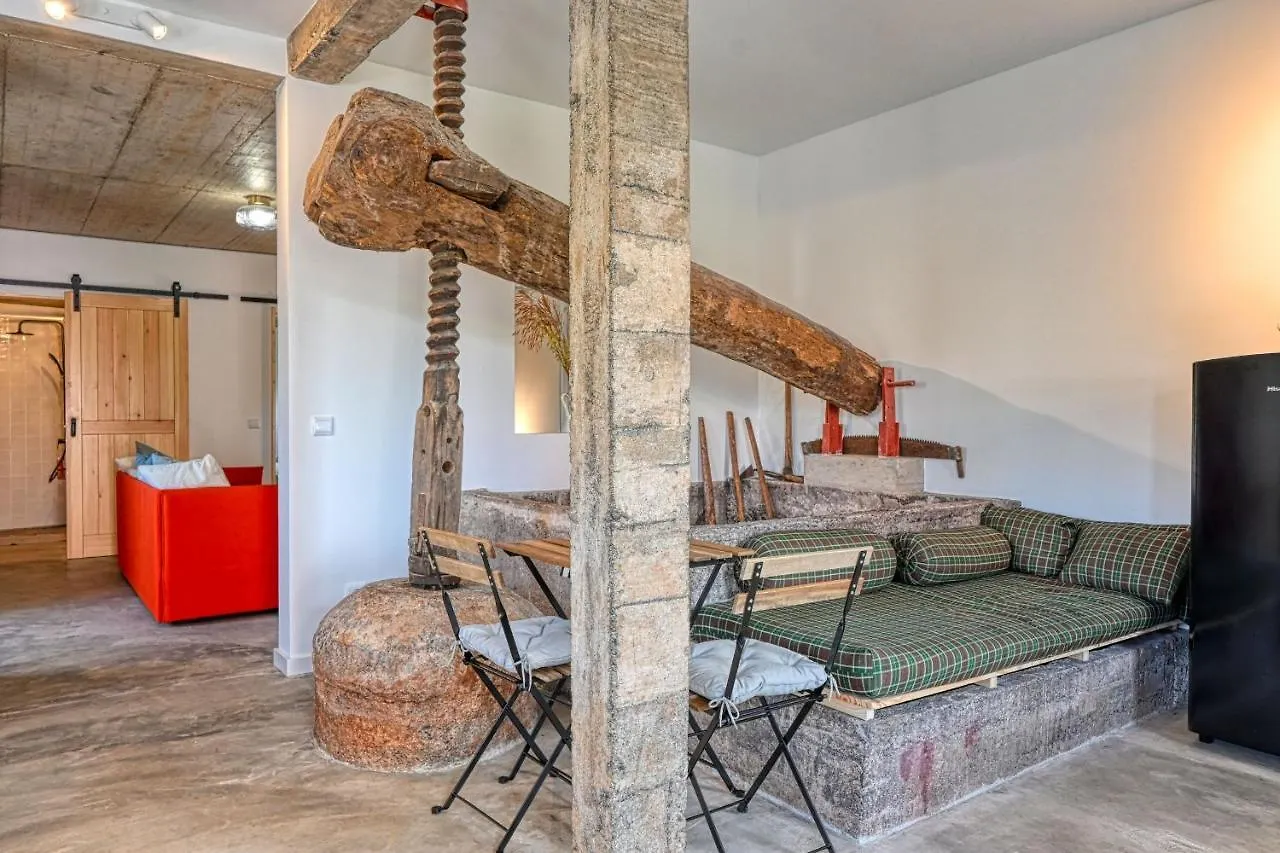 Feriehus O Lagar Do Avo, A Home In Madeira São Jorge